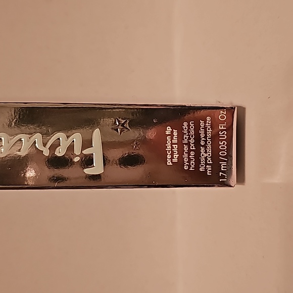 Ciaté London Fierce Flicks liquid precision tip eyeliner NEW - Picture 2 of 6